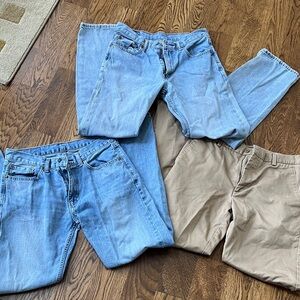 Levi's Men's Straight Jeans and Izod khakis 32x34 Thrashed work pants lot